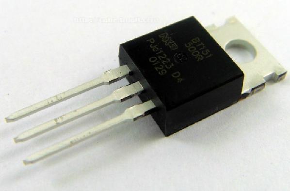 BT151-500R TO220 TRISTOR