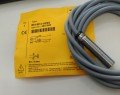 TURCK 4MM DUZ KAFA KABLOLU PNP ENDÜKTİF SENSÖR