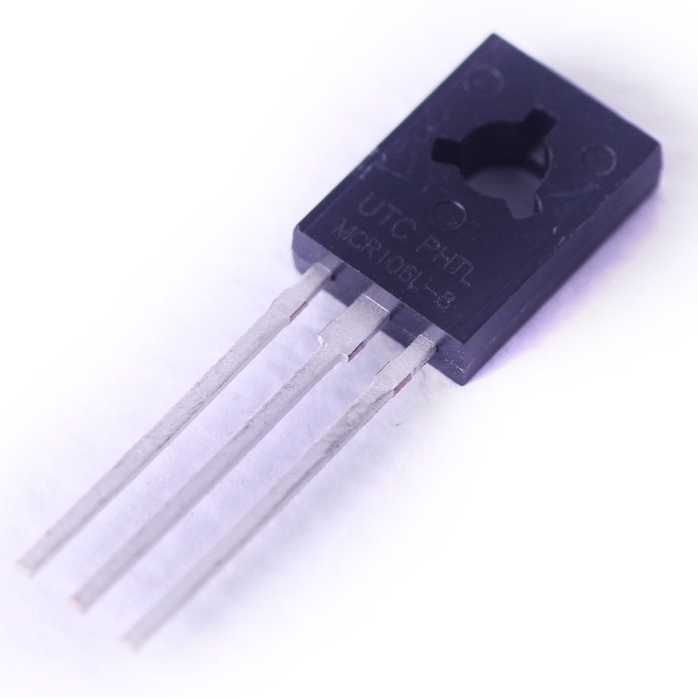 MCR106L-8 TO225AA 4A 600V. TRISTOR